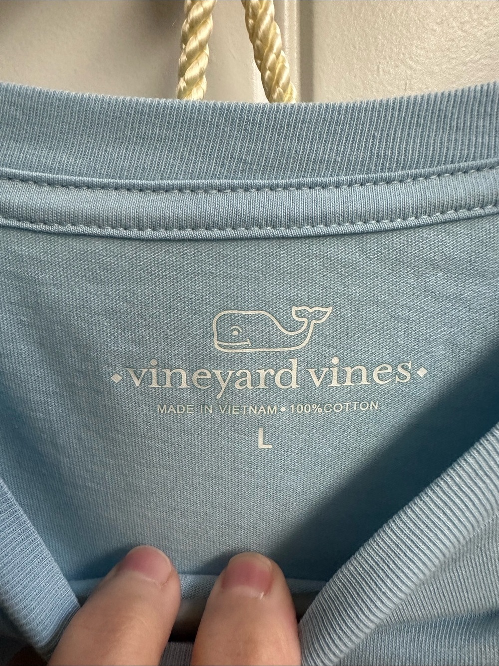 Vineyard Vines Men’s Light Blue Baseball Pocket Tee - Picture 5 of 6